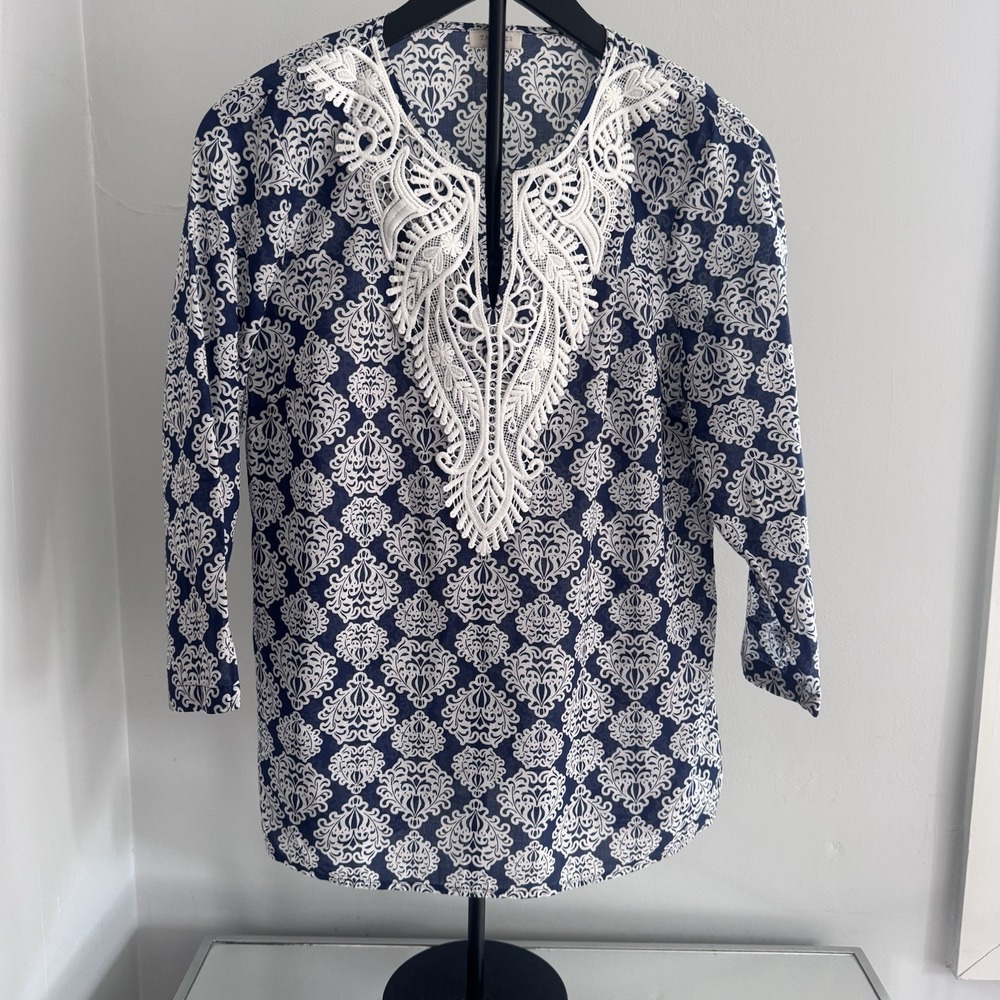 Talbots Blue White Tunic Top S Cotton Damask Print Lace Neck Boho 3/4 Sleeve